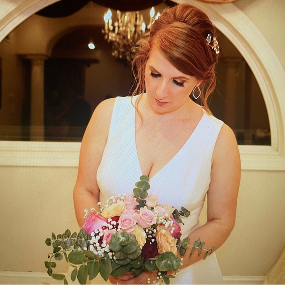 High-Low wedding Dress - Picture 5 of 7